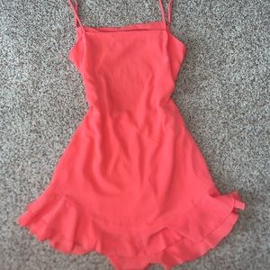 Lucy in the sky dress, size small, super cute and such a pretty color!!!